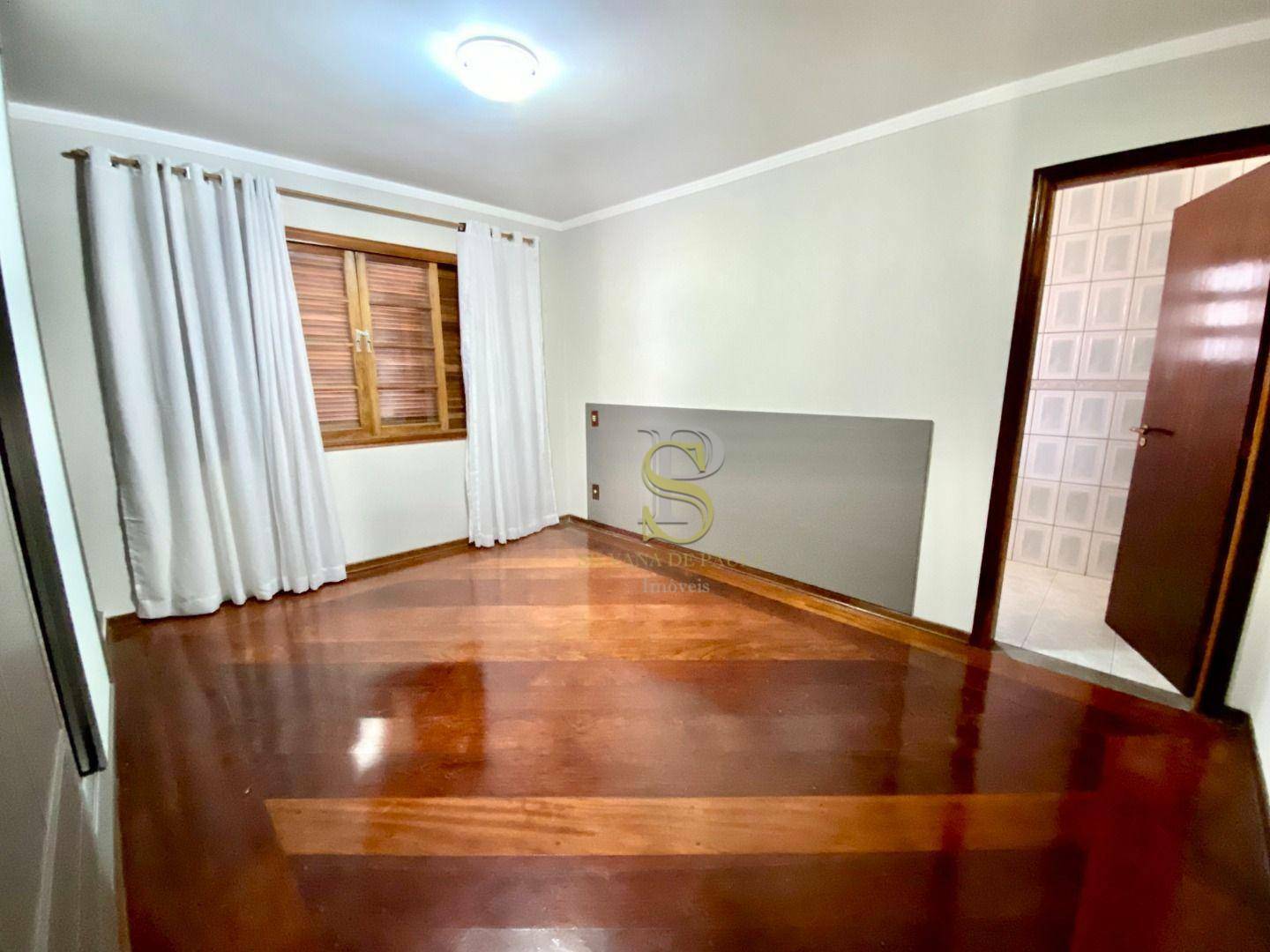 Casa à venda com 3 quartos, 450m² - Foto 21