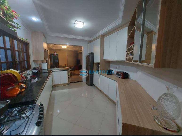 Sobrado à venda com 3 quartos, 280m² - Foto 27