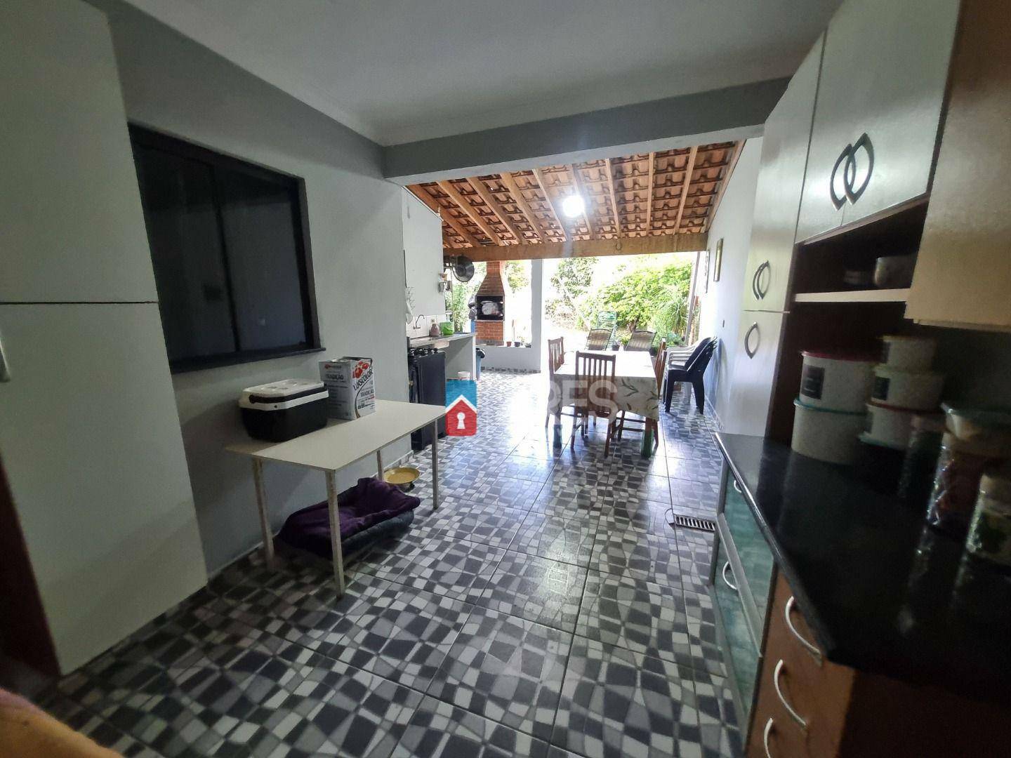 Casa à venda com 4 quartos, 135m² - Foto 19