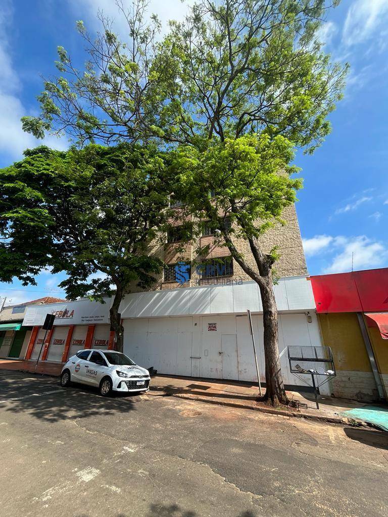 Loja-Salão à venda e aluguel, 396m² - Foto 1