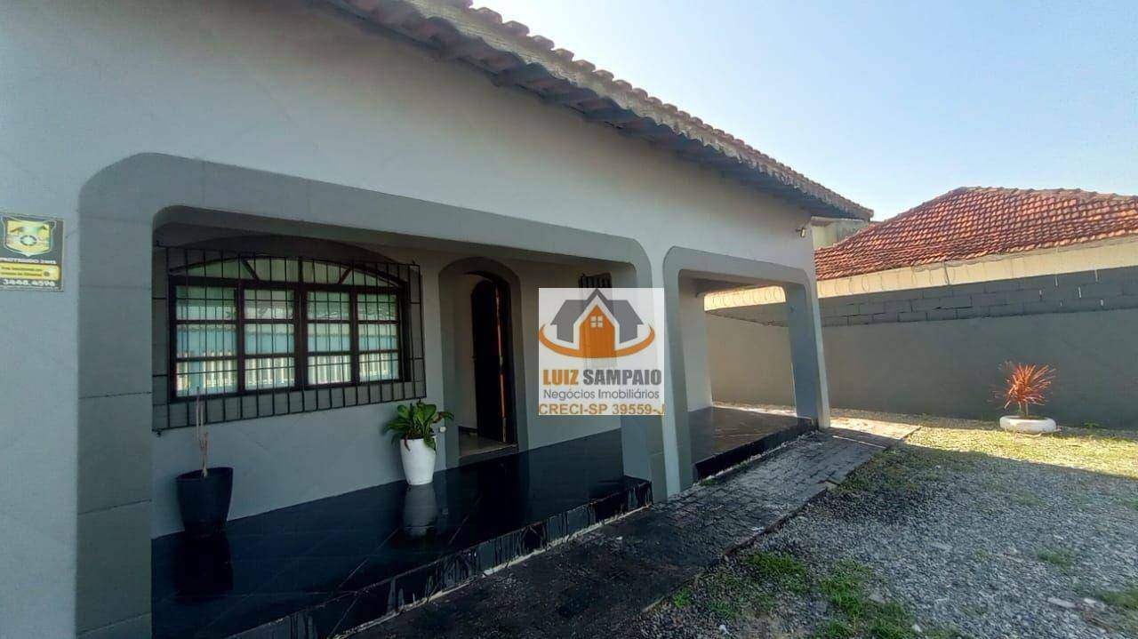 Casa à venda com 2 quartos, 125m² - Foto 1