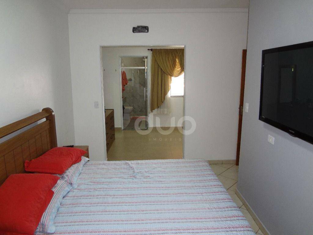 Casa à venda com 3 quartos, 189m² - Foto 11