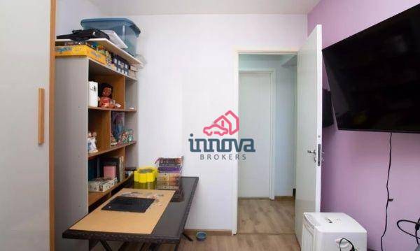 Apartamento à venda com 3 quartos, 75m² - Foto 27