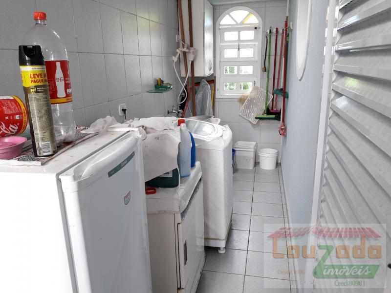 Casa à venda com 3 quartos, 360m² - Foto 18