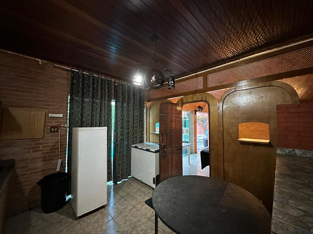 Sobrado à venda com 4 quartos, 251m² - Foto 45