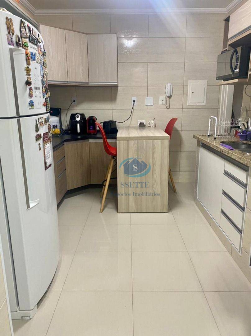 Apartamento à venda com 3 quartos, 98m² - Foto 25