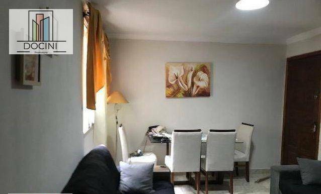 Apartamento à venda com 2 quartos, 58m² - Foto 3