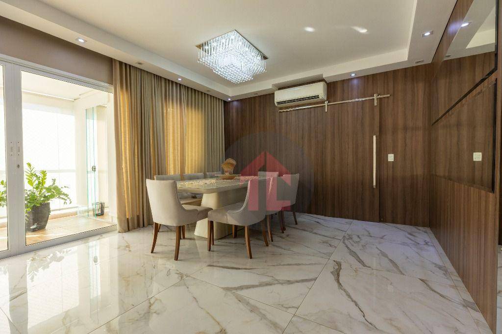 Cobertura, 3 quartos, 208 m² - Foto 4