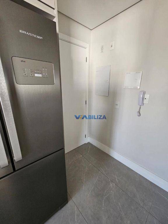 Apartamento à venda com 3 quartos, 114m² - Foto 25