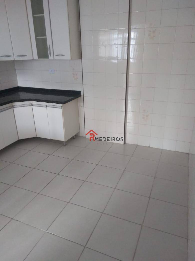 Apartamento à venda com 2 quartos, 82m² - Foto 12