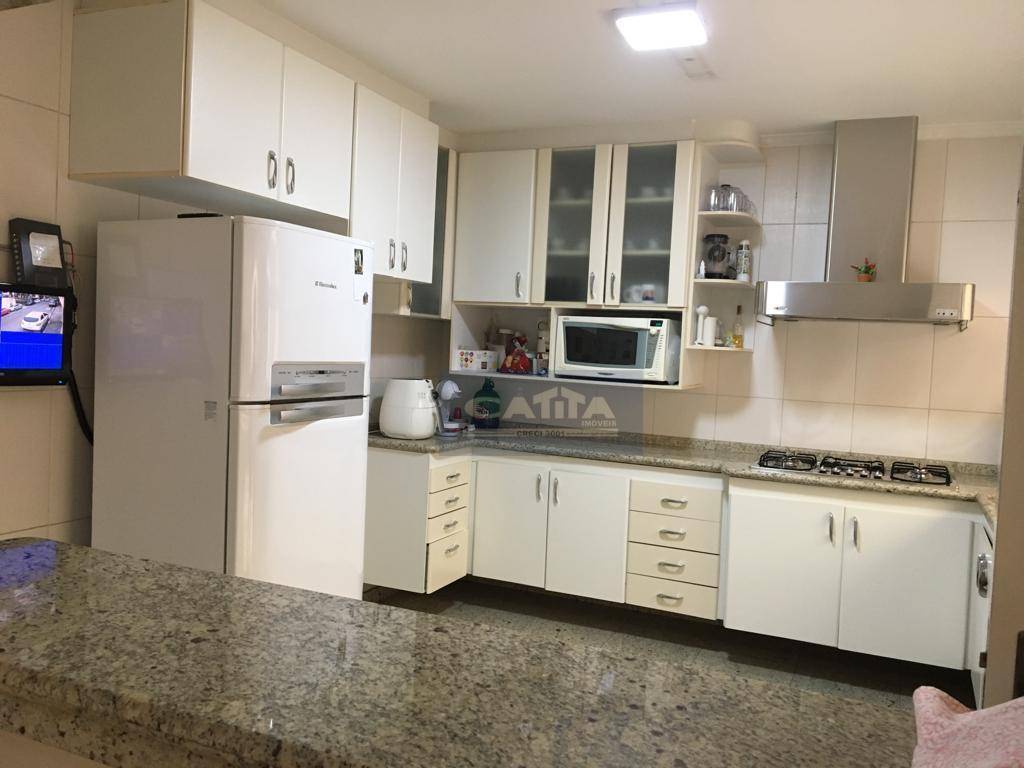 Sobrado à venda com 3 quartos, 312m² - Foto 14