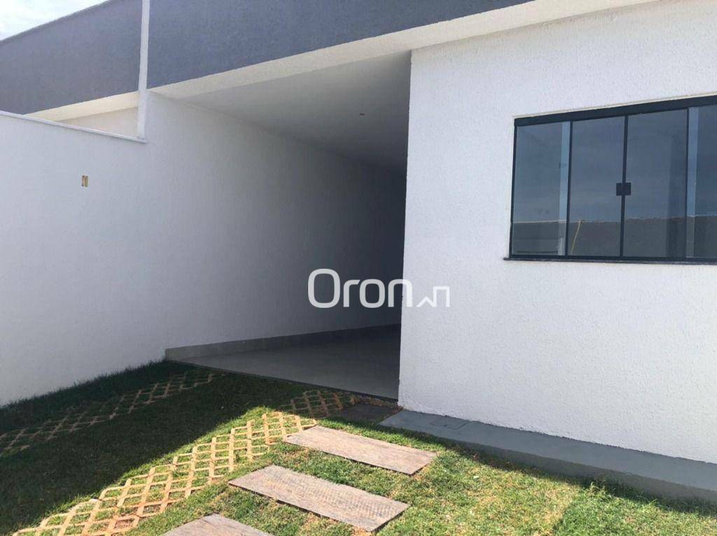 Casa à venda com 3 quartos, 108m² - Foto 9