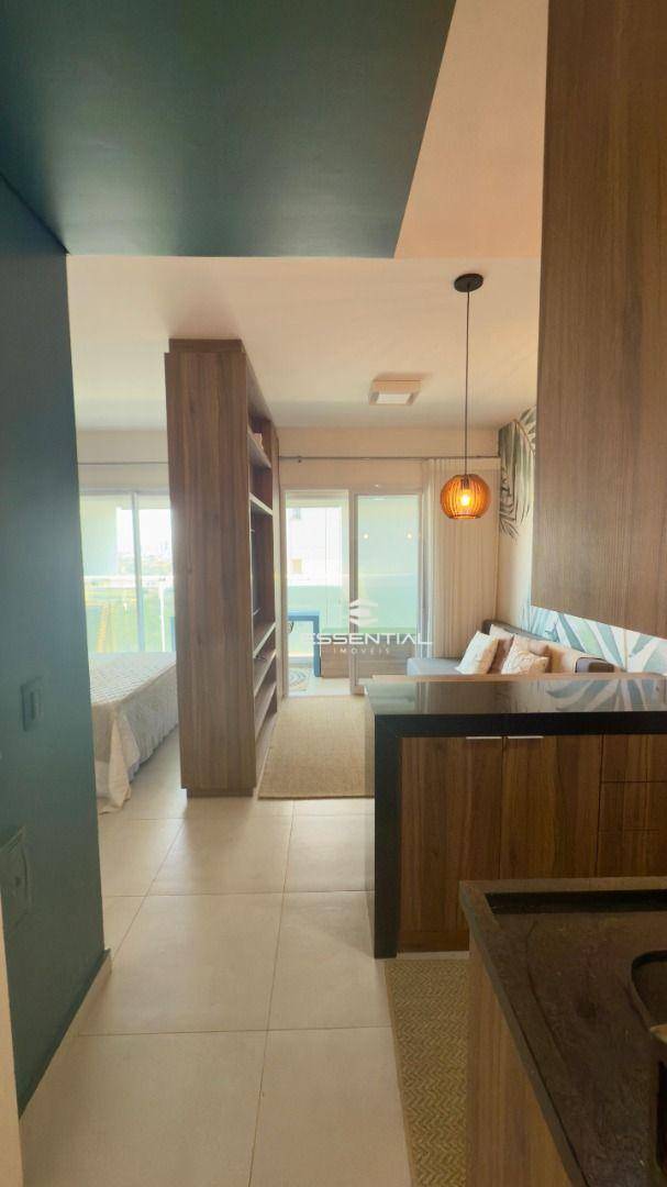 Apartamento, 1 quarto, 32 m² - Foto 2