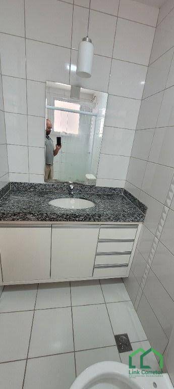 Apartamento à venda com 3 quartos, 83m² - Foto 15