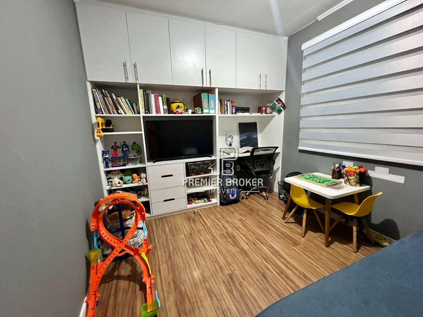 Casa de Condomínio à venda com 4 quartos, 108m² - Foto 14