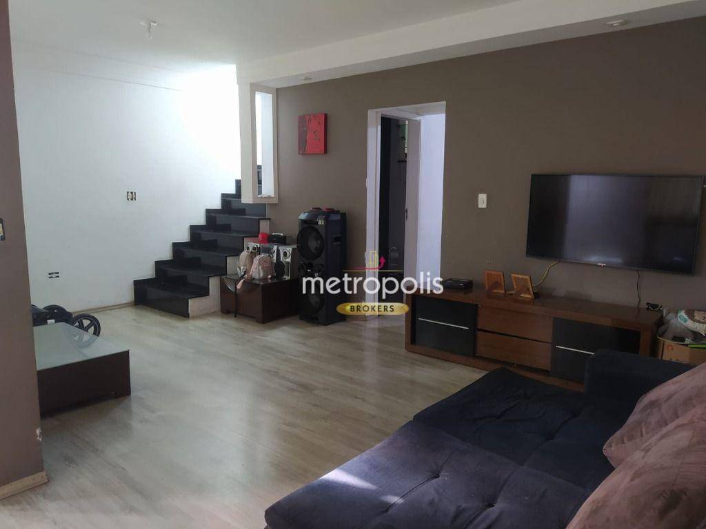 Sobrado à venda com 2 quartos, 200m² - Foto 28