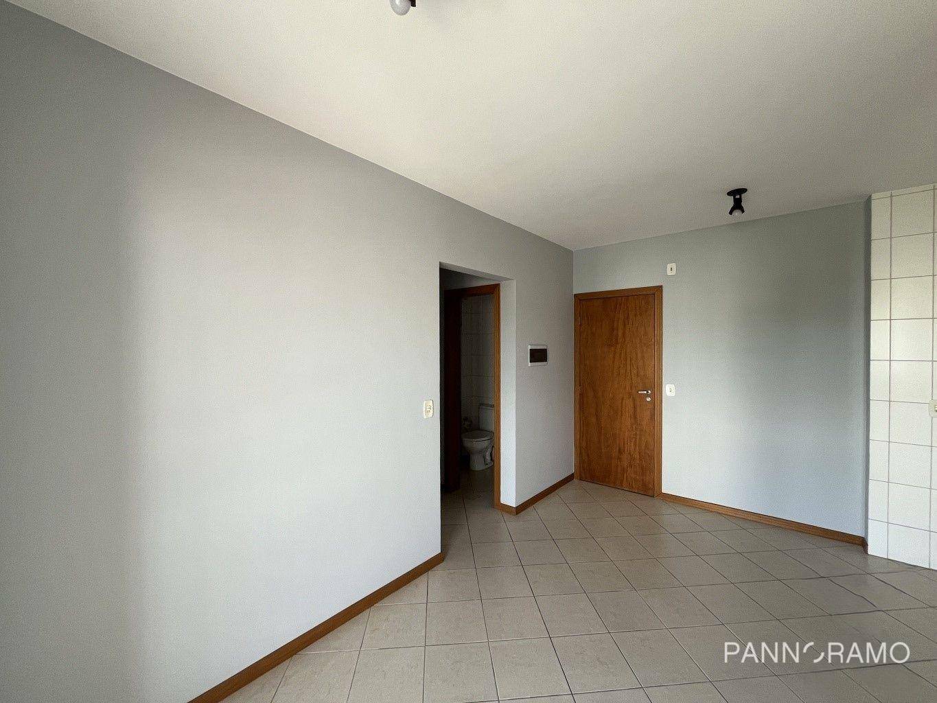 Apartamento para alugar com 2 quartos, 65m² - Foto 2