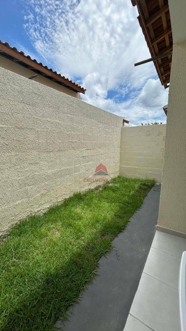 Casa à venda com 2 quartos, 63m² - Foto 8