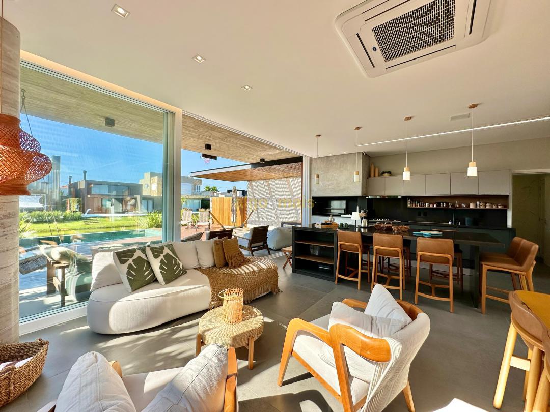 Casa de Condomínio à venda com 4 quartos, 270m² - Foto 7