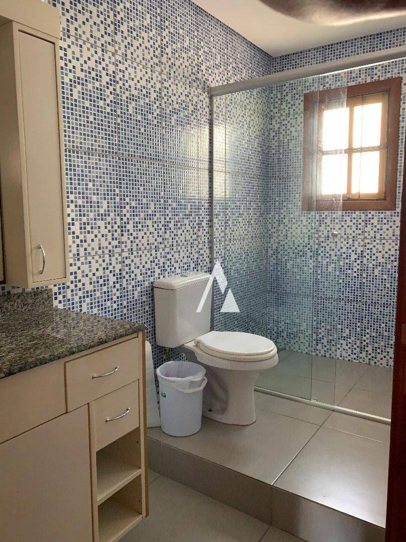 Casa à venda com 4 quartos, 200m² - Foto 29