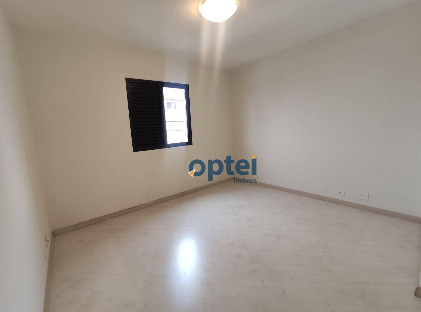 Apartamento à venda com 3 quartos, 107m² - Foto 17