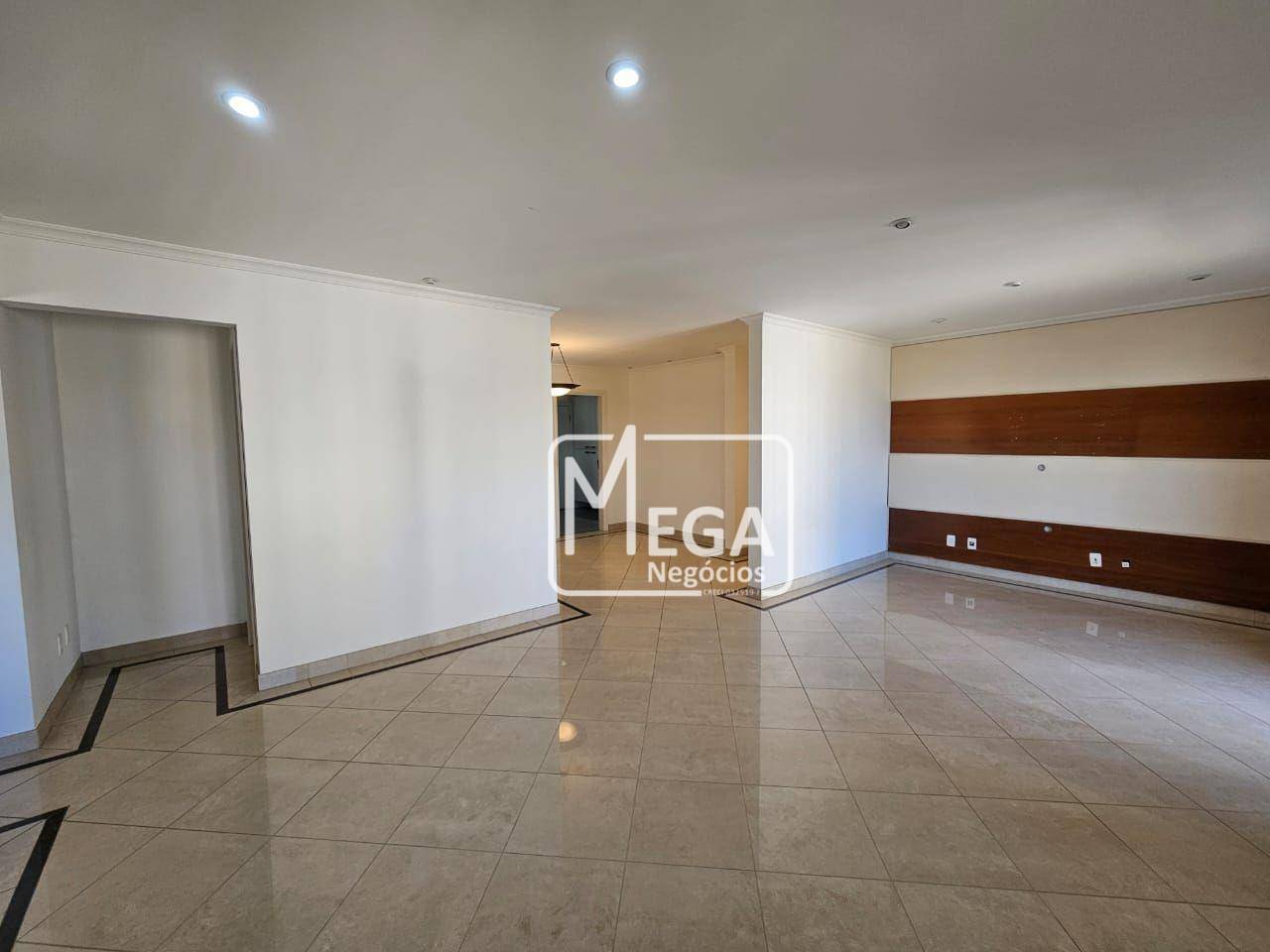 Apartamento para alugar com 3 quartos, 139m² - Foto 4