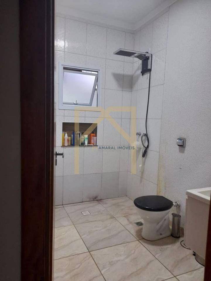 Casa à venda com 2 quartos, 120m² - Foto 13