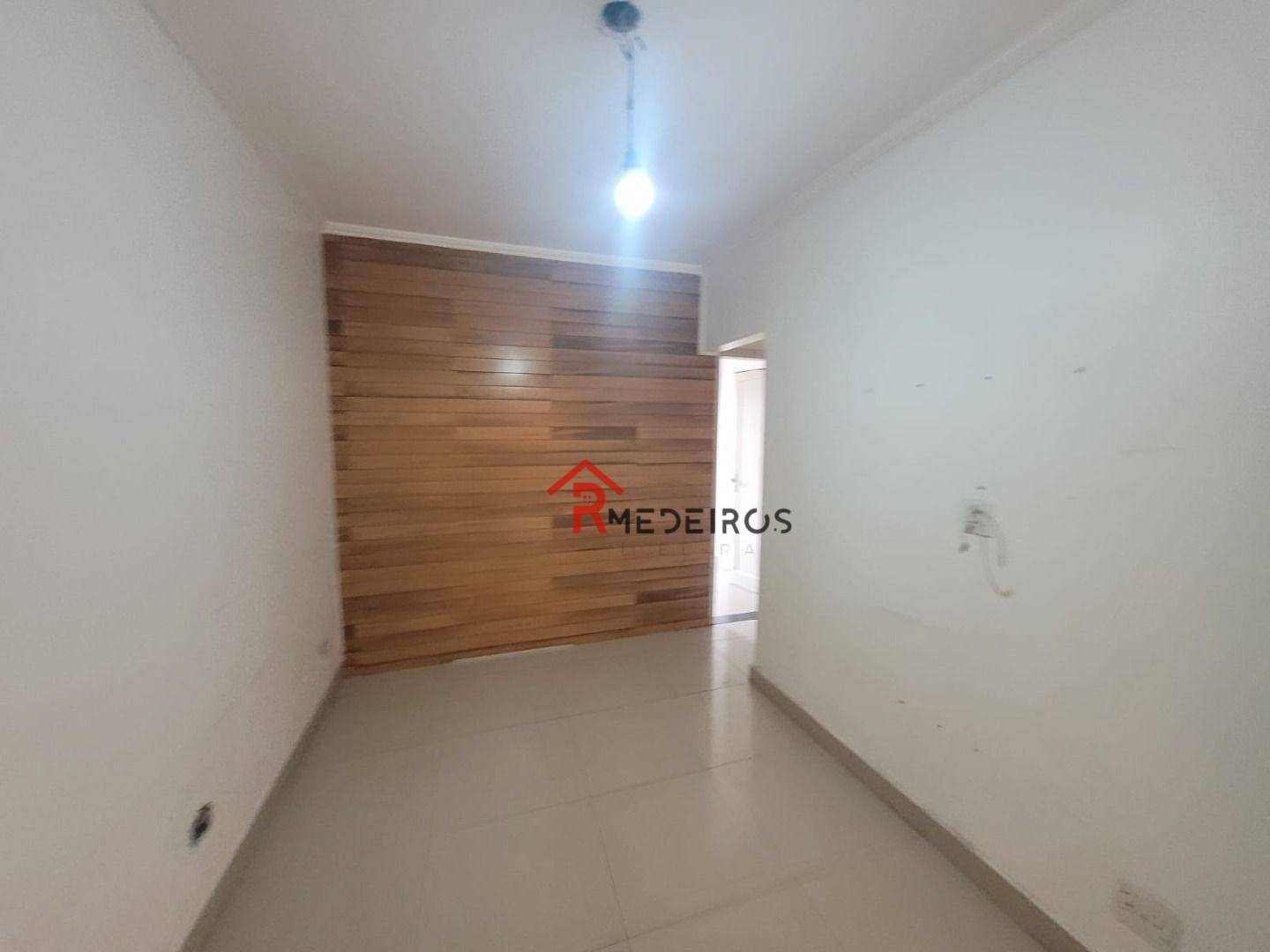 Apartamento à venda com 2 quartos, 51m² - Foto 4