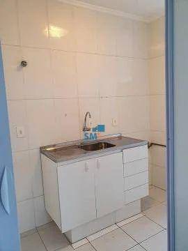 Apartamento à venda com 1 quarto, 37m² - Foto 11