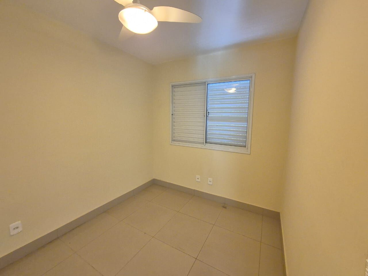 Apartamento para alugar com 3 quartos, 80m² - Foto 5