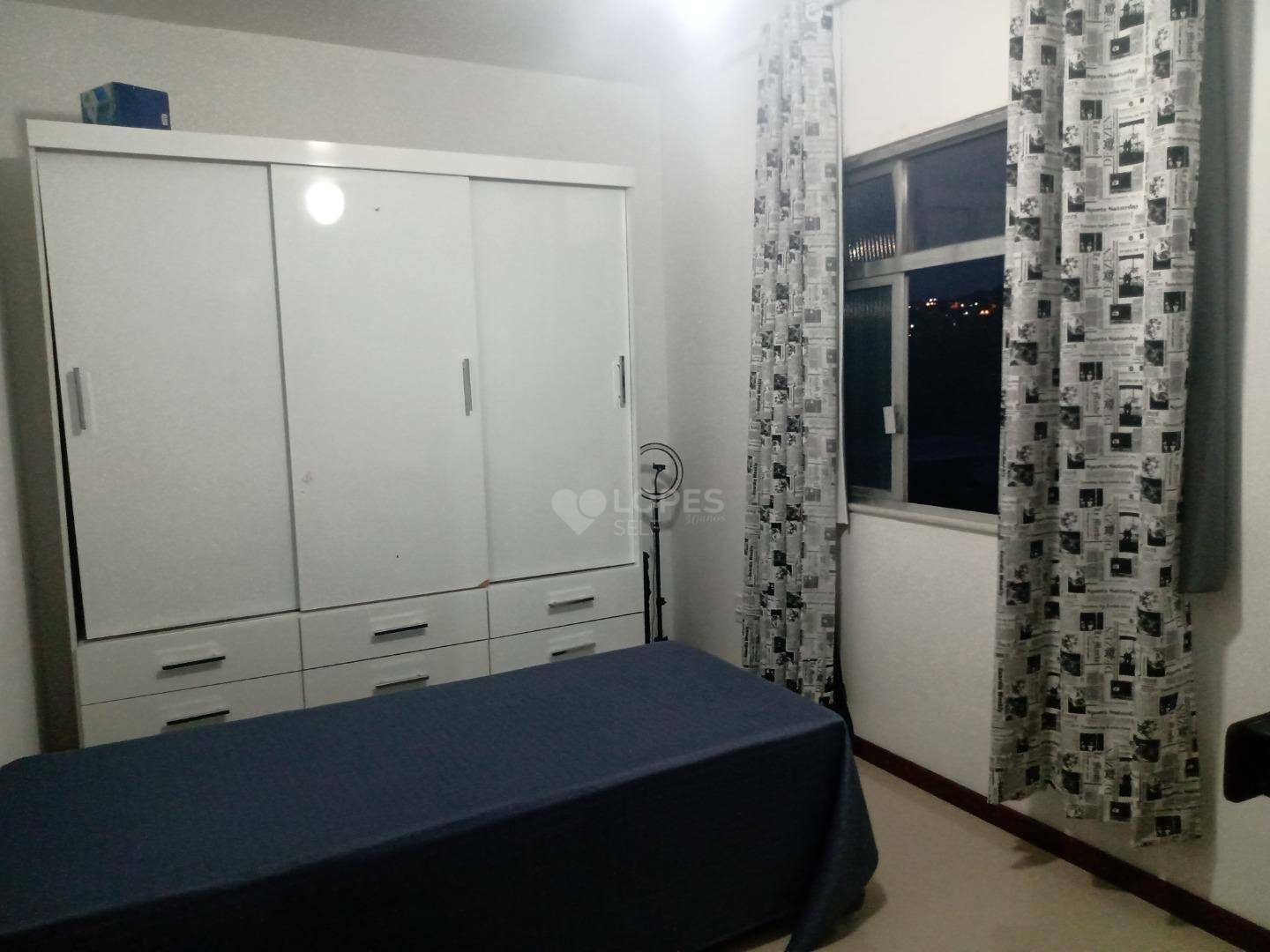 Casa à venda com 4 quartos, 125m² - Foto 8