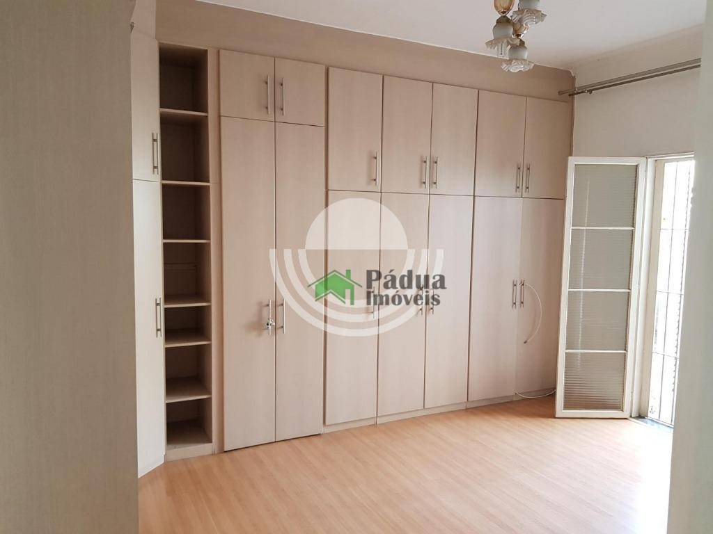 Casa à venda com 4 quartos, 250m² - Foto 24