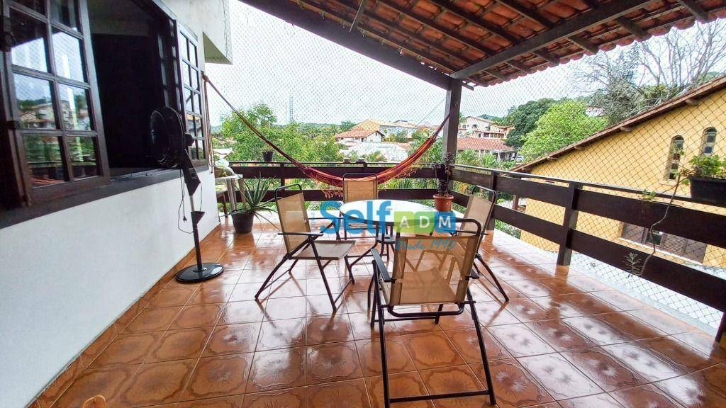 Casa de Condomínio para alugar com 4 quartos, 180m² - Foto 6