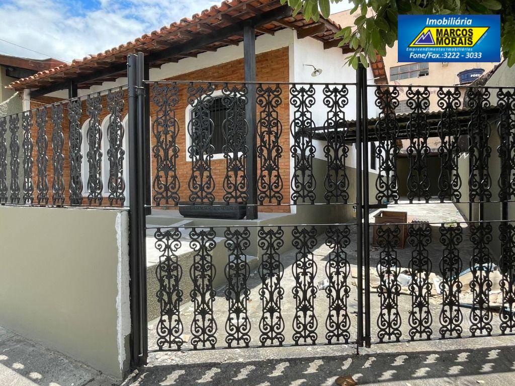 Casa, 3 quartos, 165 m² - Foto 1