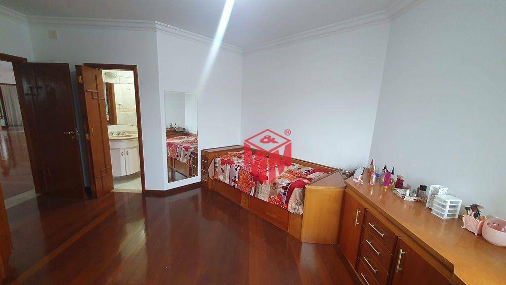 Sobrado à venda com 4 quartos, 650m² - Foto 39