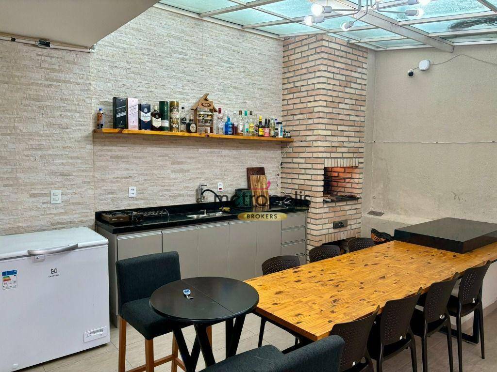 Casa à venda com 4 quartos, 185m² - Foto 6