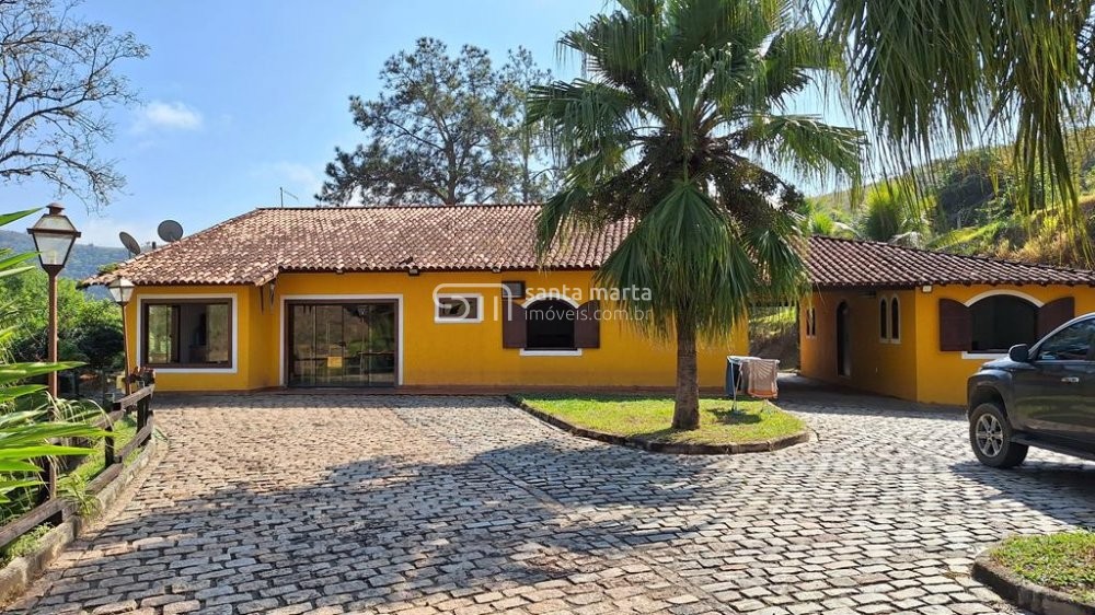 Fazenda à venda com 5 quartos, 10m² - Foto 37