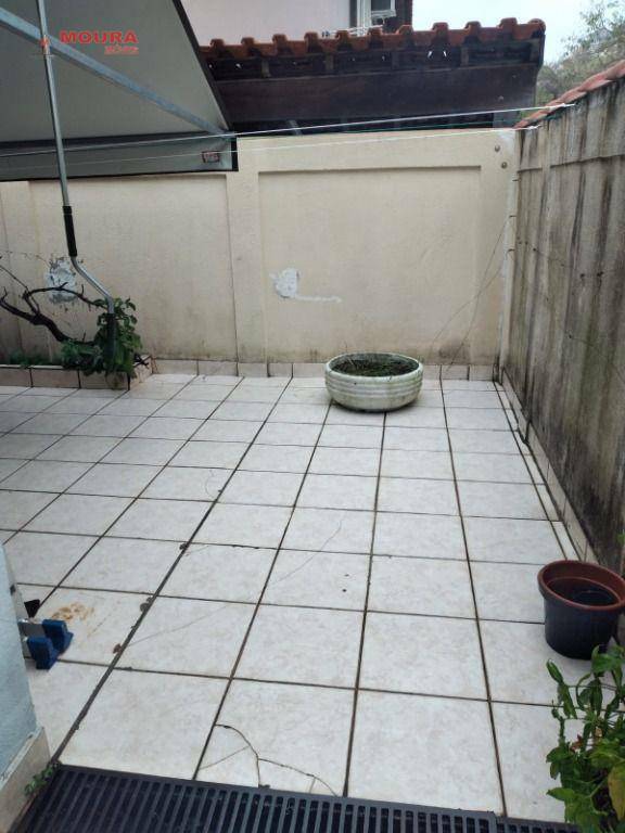 Sobrado à venda com 3 quartos, 110m² - Foto 10