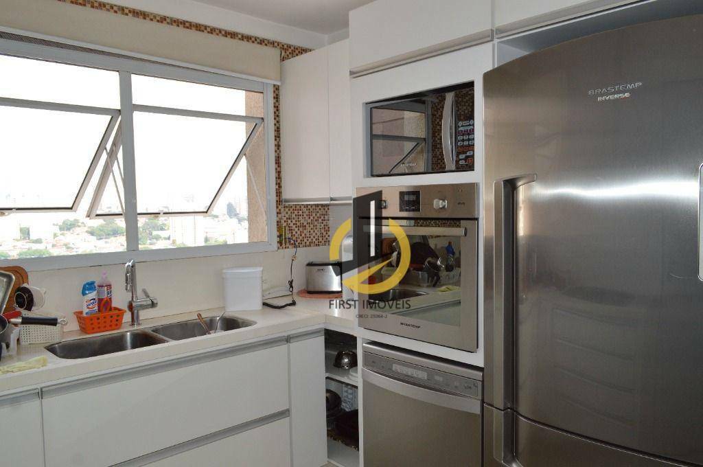 Apartamento à venda com 3 quartos, 192m² - Foto 7