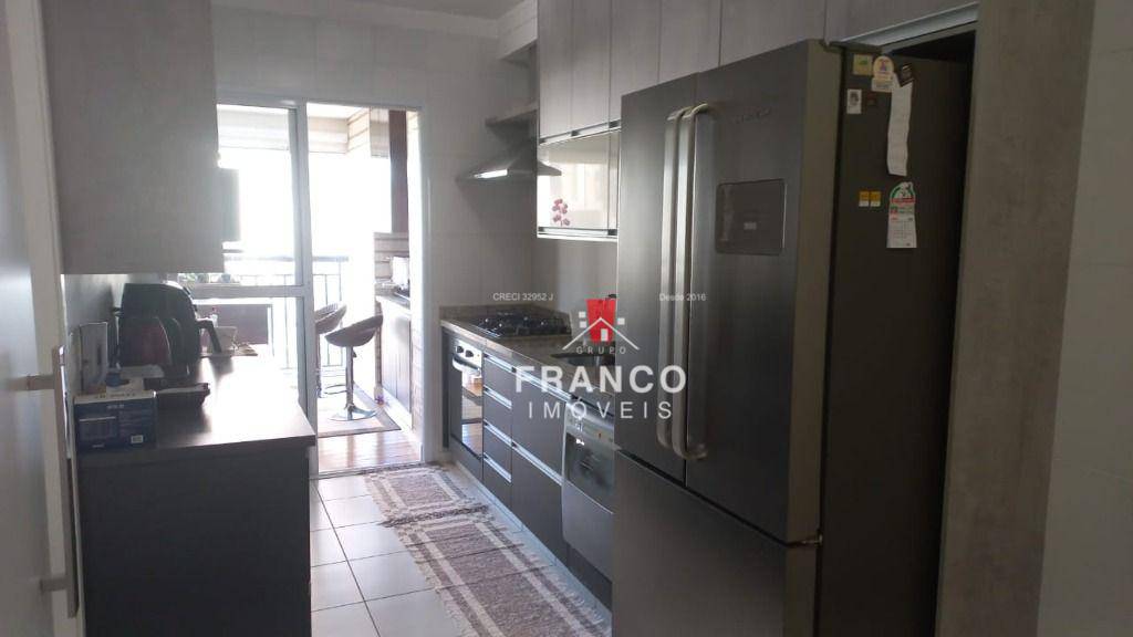 Apartamento à venda com 3 quartos, 147m² - Foto 16