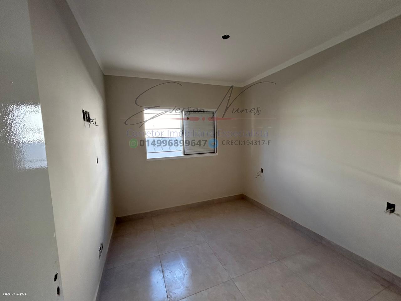 Casa à venda com 4 quartos, 210m² - Foto 9