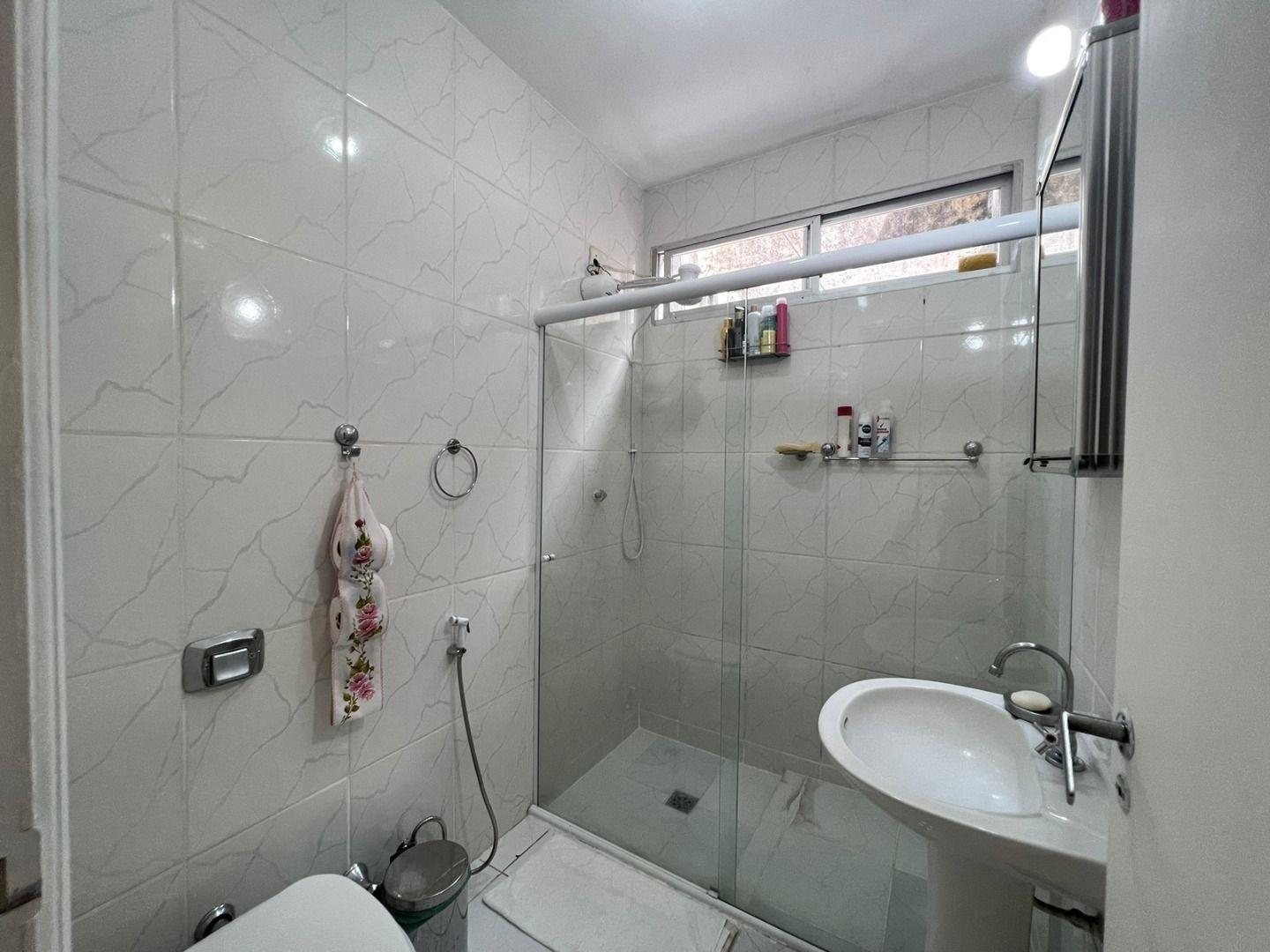 Apartamento à venda com 3 quartos, 80m² - Foto 11