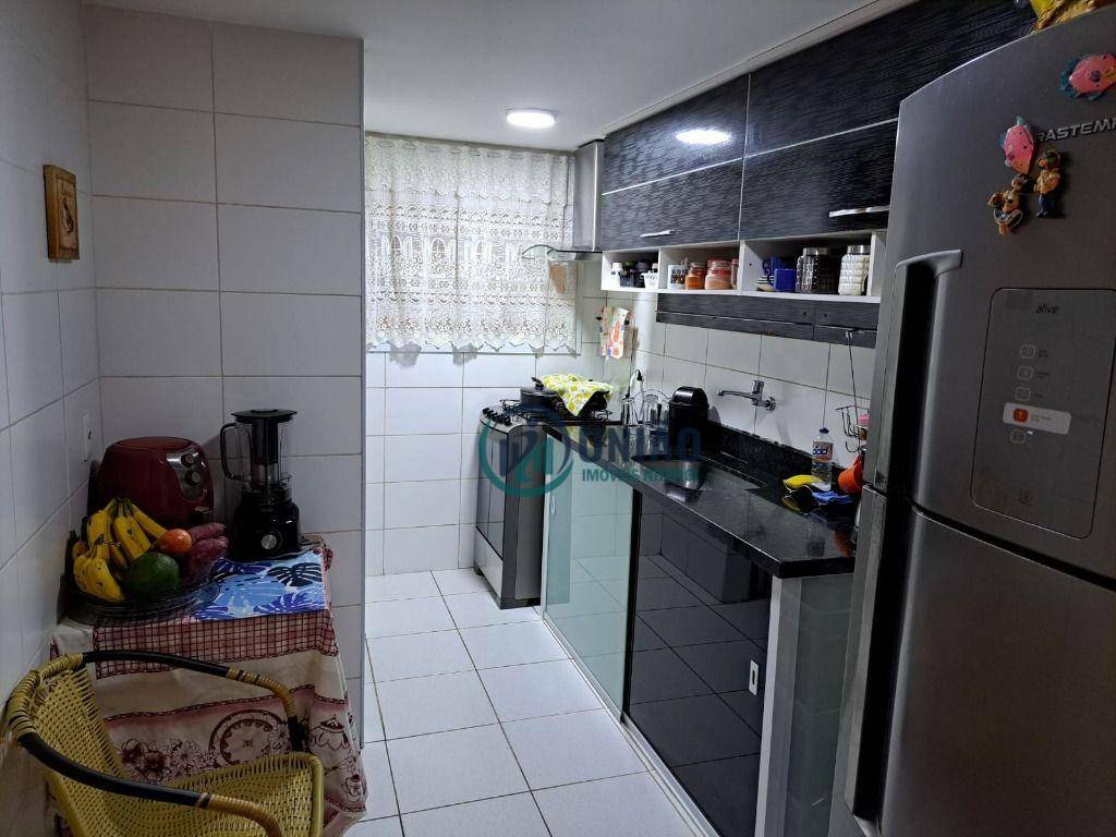 Apartamento à venda com 3 quartos, 83m² - Foto 19