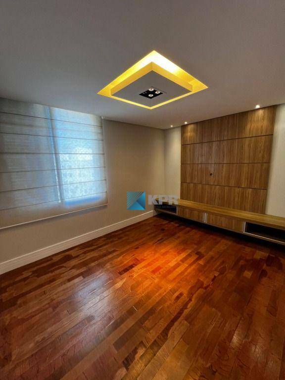 Apartamento à venda com 3 quartos, 130m² - Foto 15