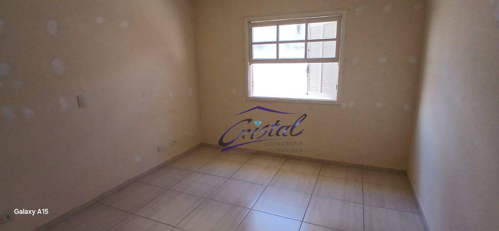 Casa para alugar com 3 quartos, 130m² - Foto 14