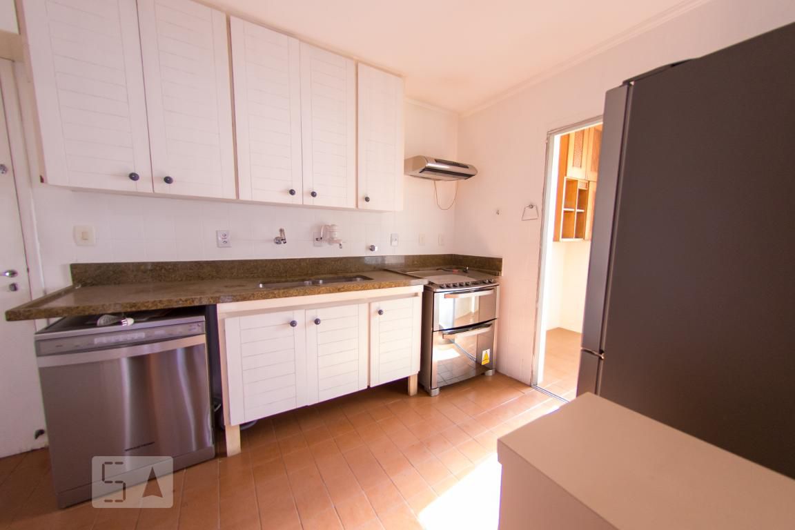 Apartamento à venda com 3 quartos, 198m² - Foto 9