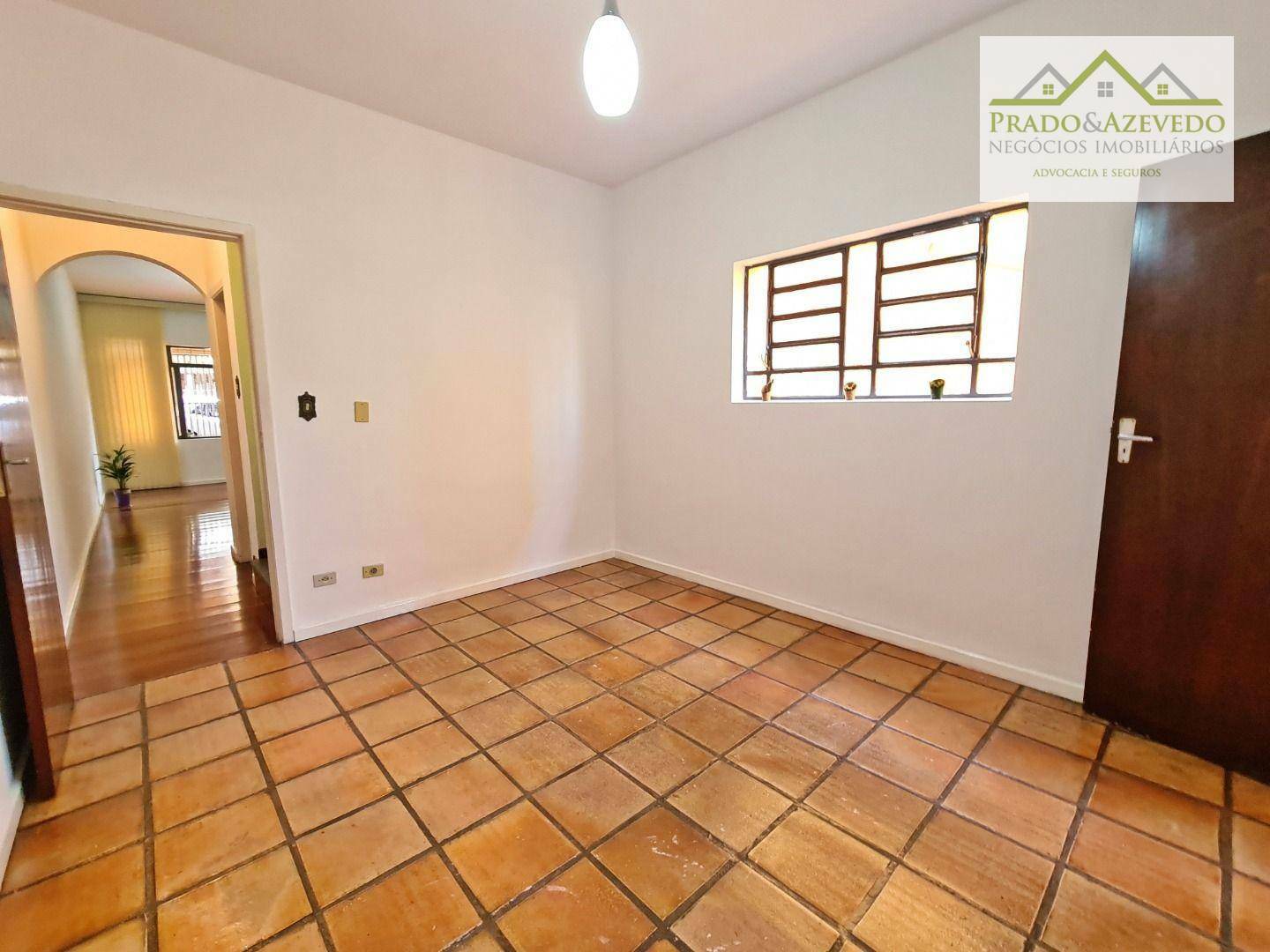 Casa à venda com 2 quartos, 138m² - Foto 6