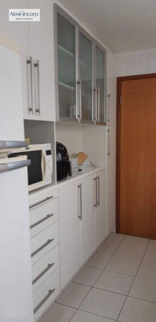 Apartamento à venda com 3 quartos, 189m² - Foto 5