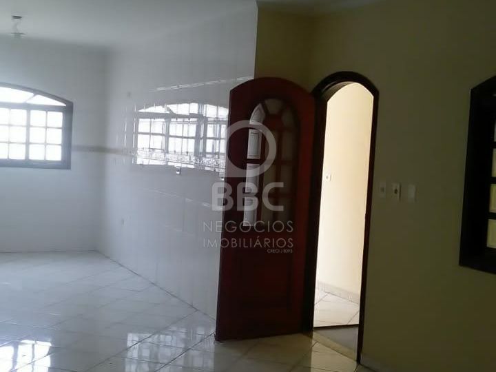 Sobrado à venda com 3 quartos, 243m² - Foto 13