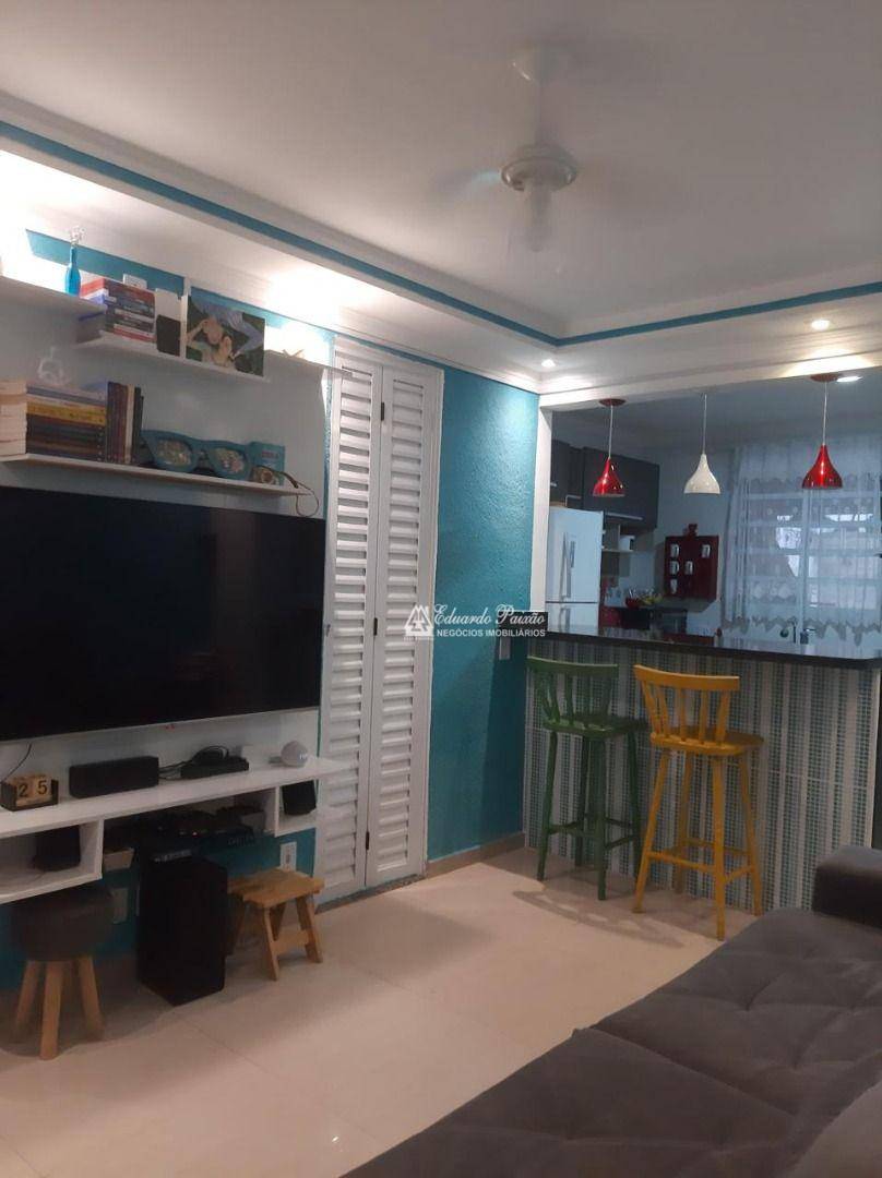 Sobrado à venda com 2 quartos, 80m² - Foto 1